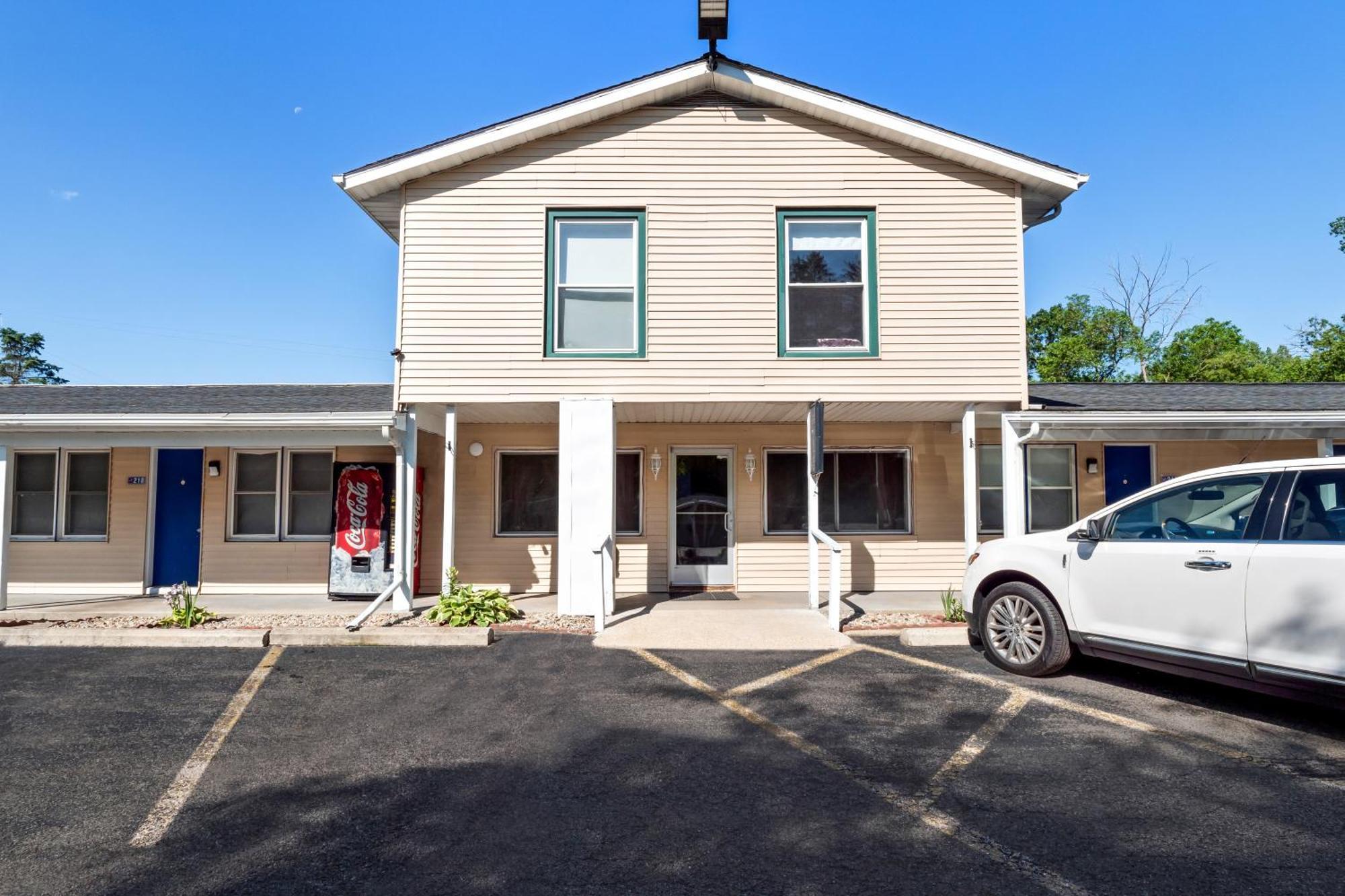 Americas Best Value Inn Jonesville/Hillsdale Luaran gambar