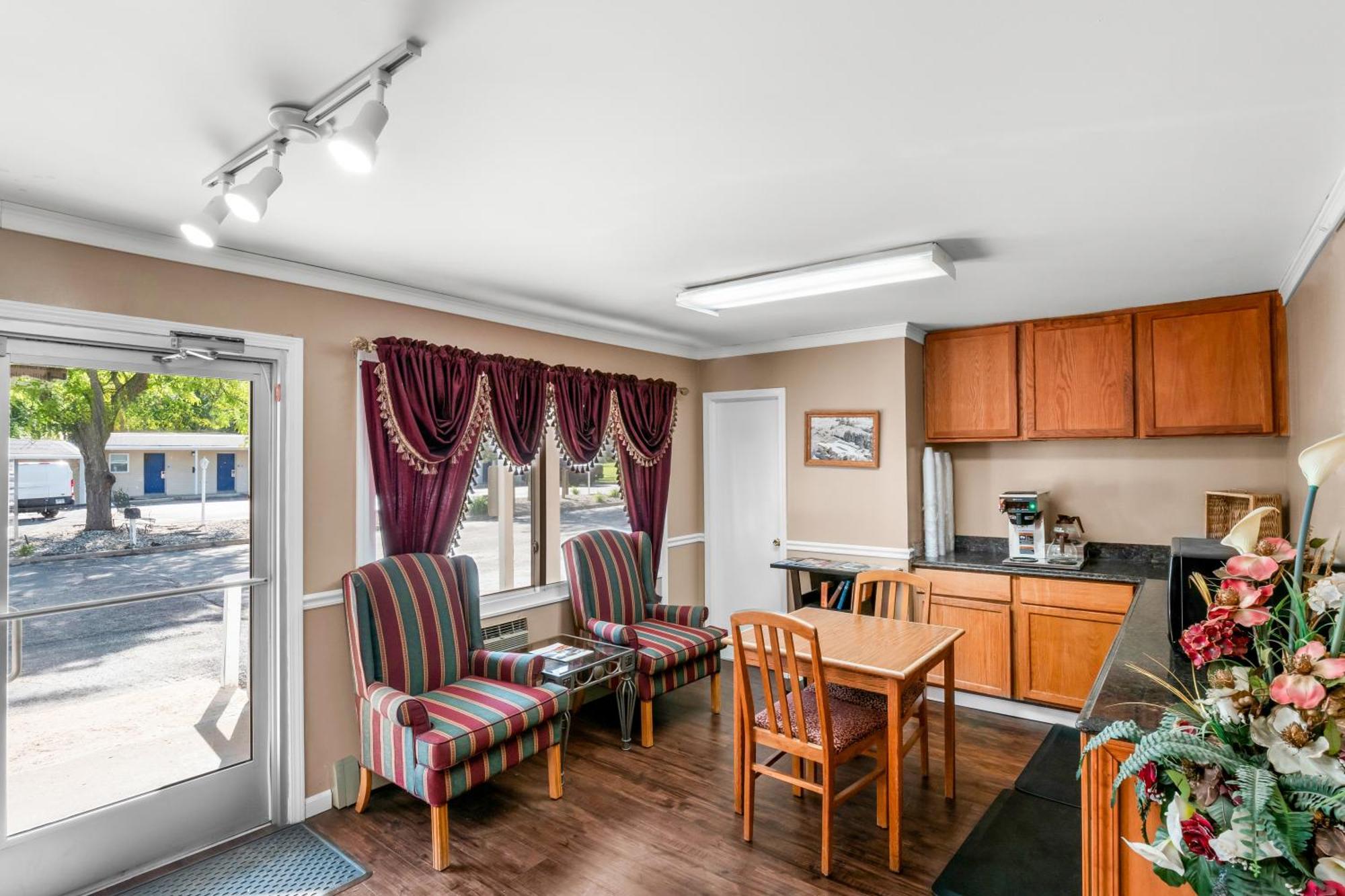 Americas Best Value Inn Jonesville/Hillsdale Luaran gambar