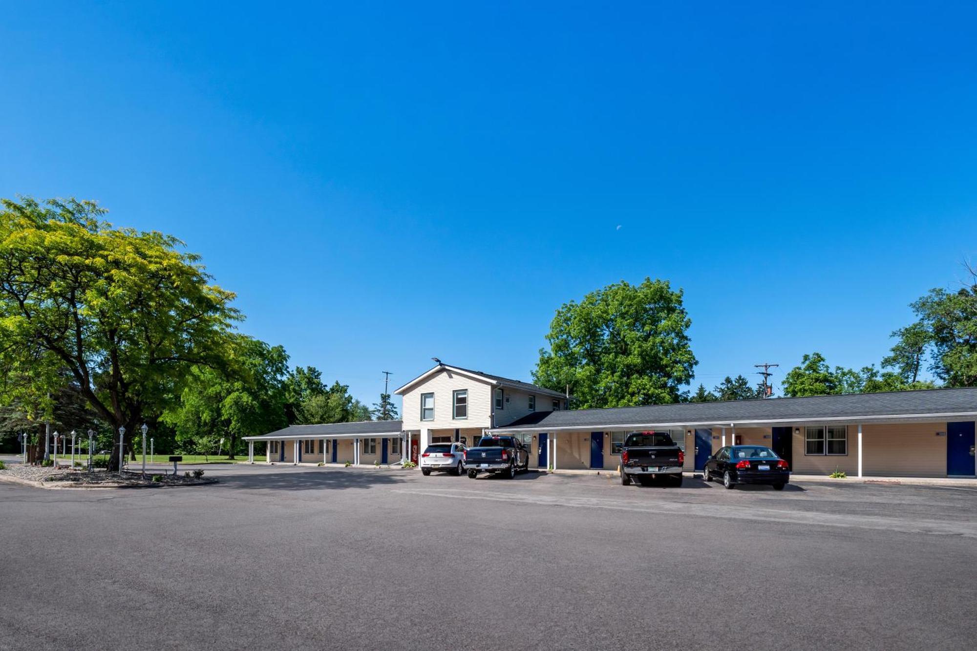 Americas Best Value Inn Jonesville/Hillsdale Luaran gambar