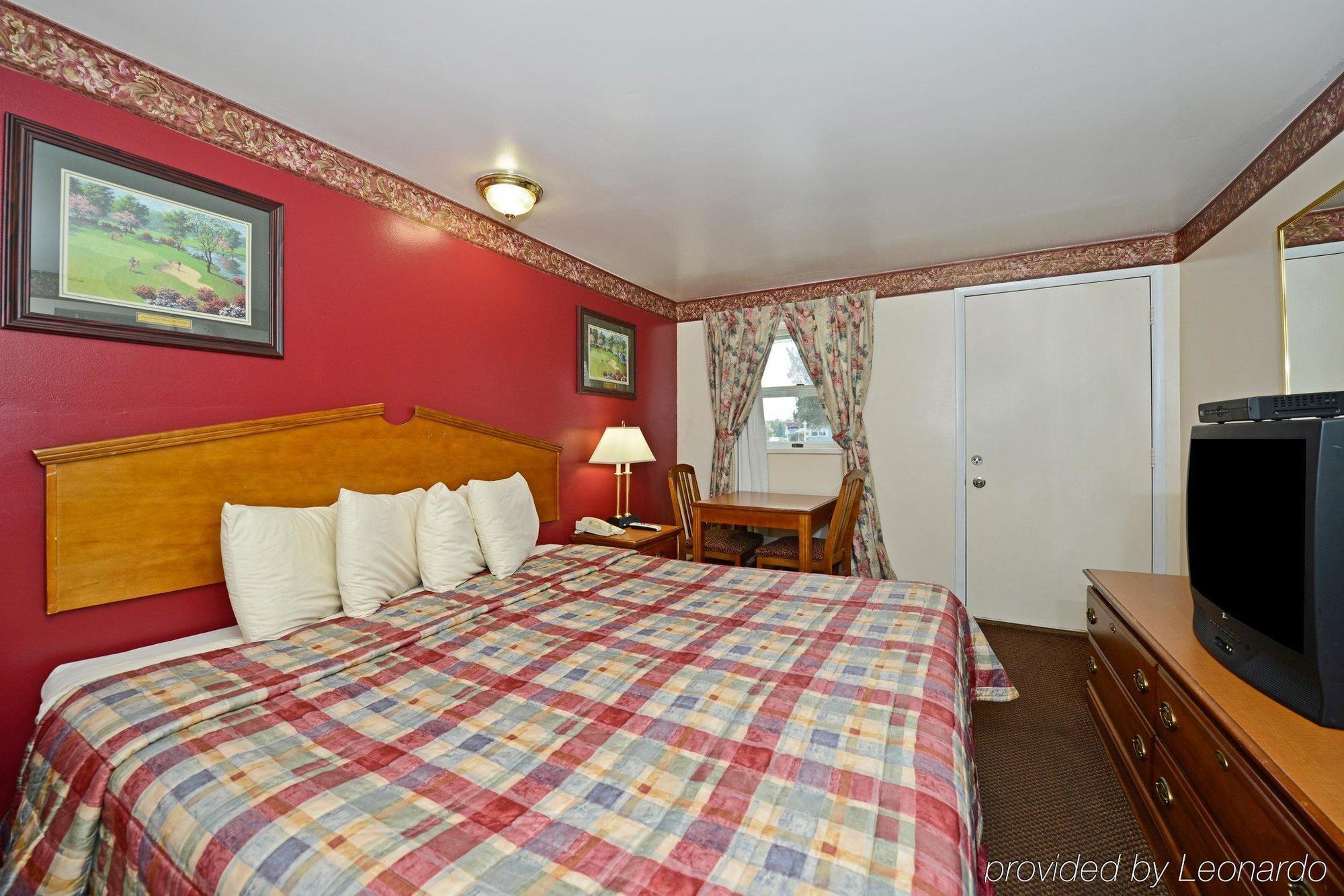 Americas Best Value Inn Jonesville/Hillsdale Bilik gambar