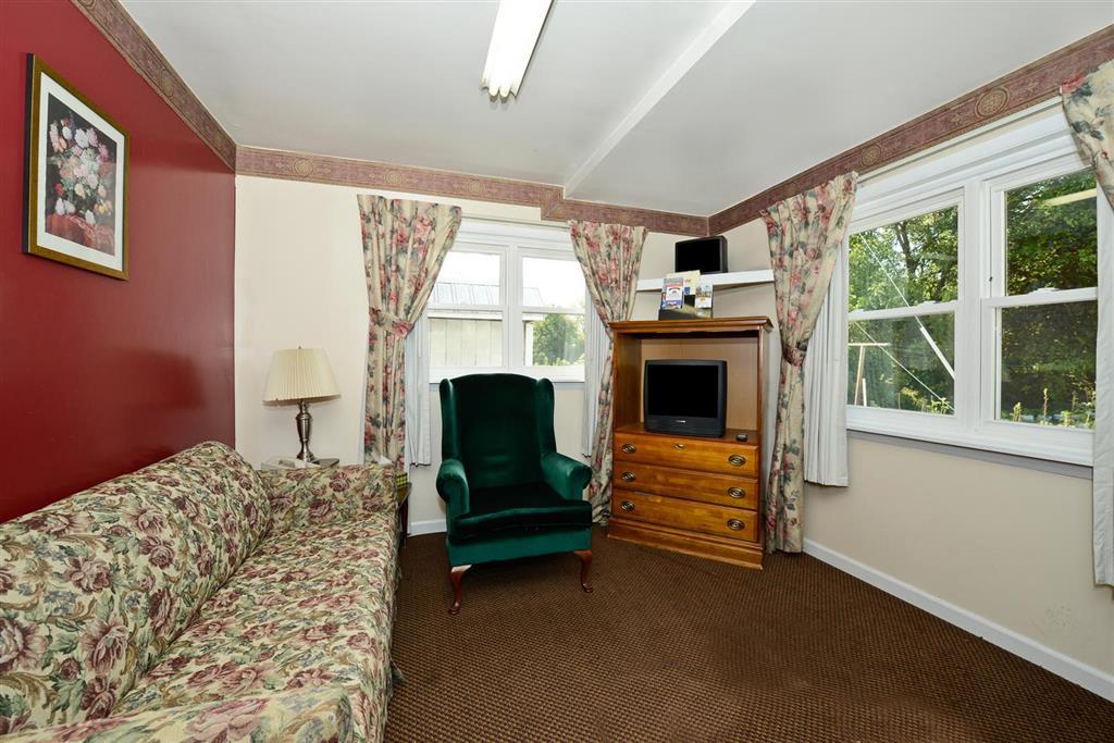 Americas Best Value Inn Jonesville/Hillsdale Bilik gambar